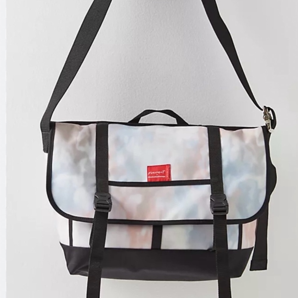 Free People Movement x Manhattan Portage Messenger Bag Multicolor - Black Trim